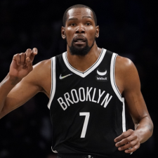 Durant accueille la 26e personne de l'histoire marquante